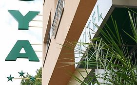 Hotel Oya