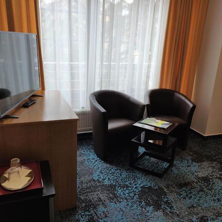 Hotel Oya Прага Экстерьер фото